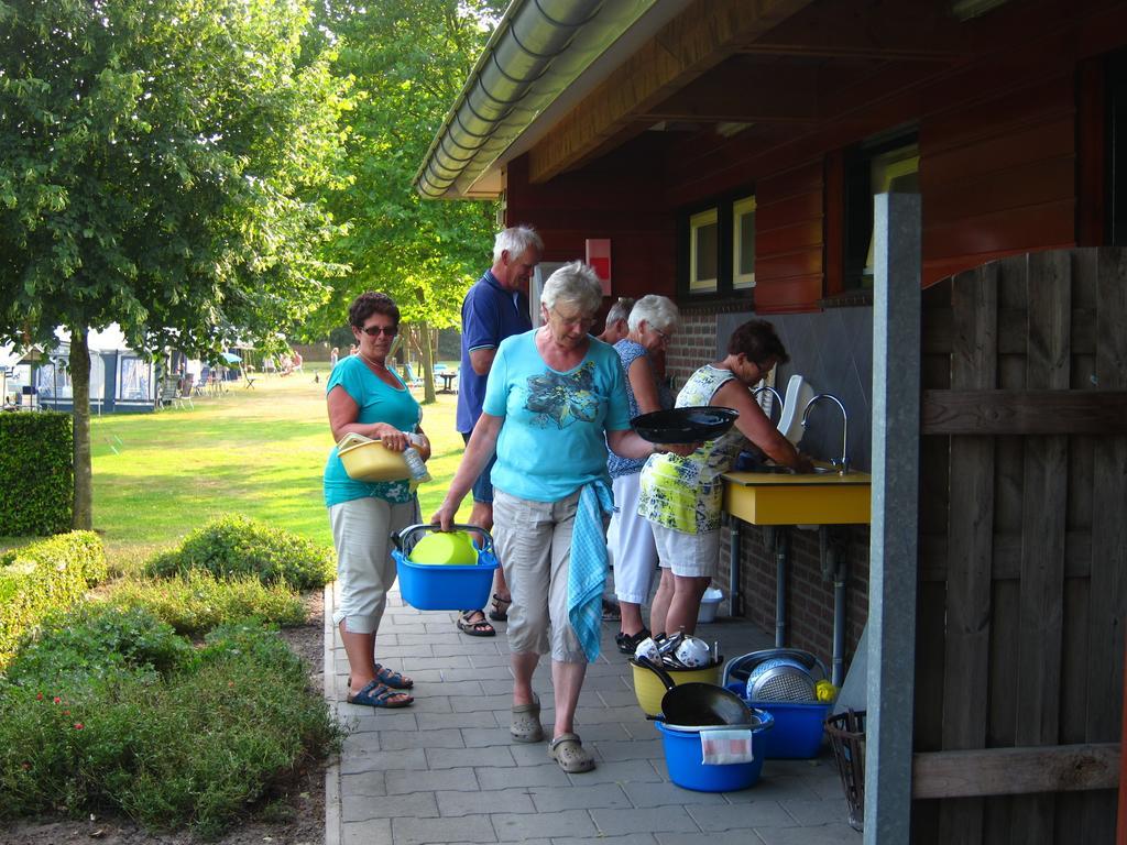 Pipowagen Minicamping De Linde Merselo Kültér fotó